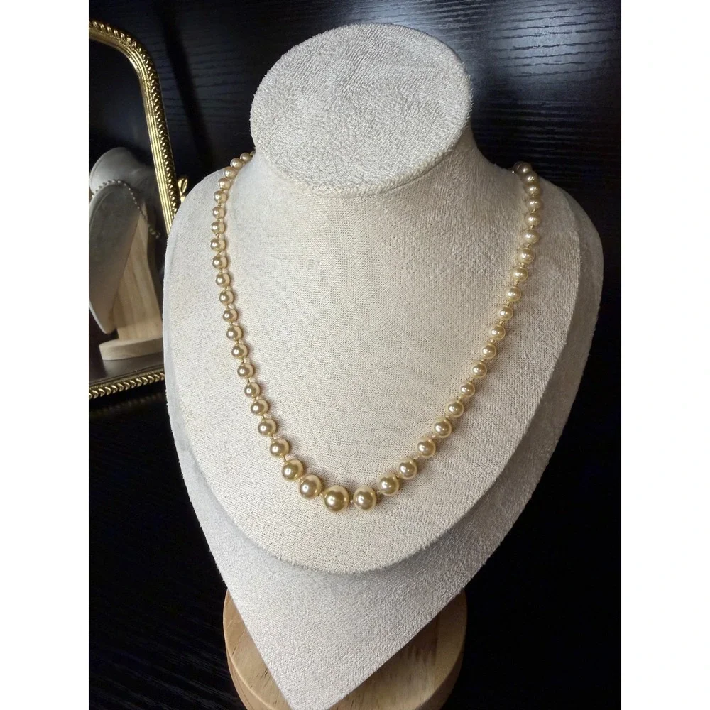 Vintage Graduated Faux Pearl Necklace 10k Gold Clasp Cream Hand Knotted 19.5in